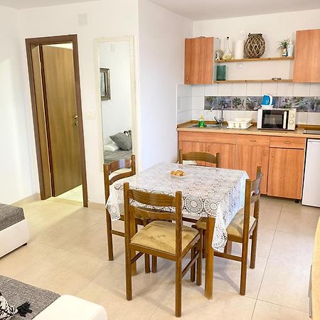 Apartmani Nede Trogir Luaran gambar