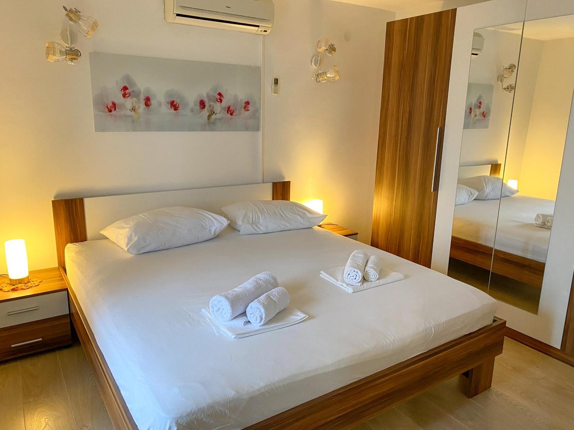 Apartmani Nede Trogir Luaran gambar